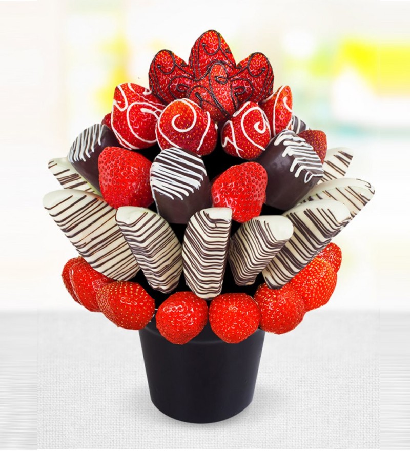 Kırmızı Çilek Buketi